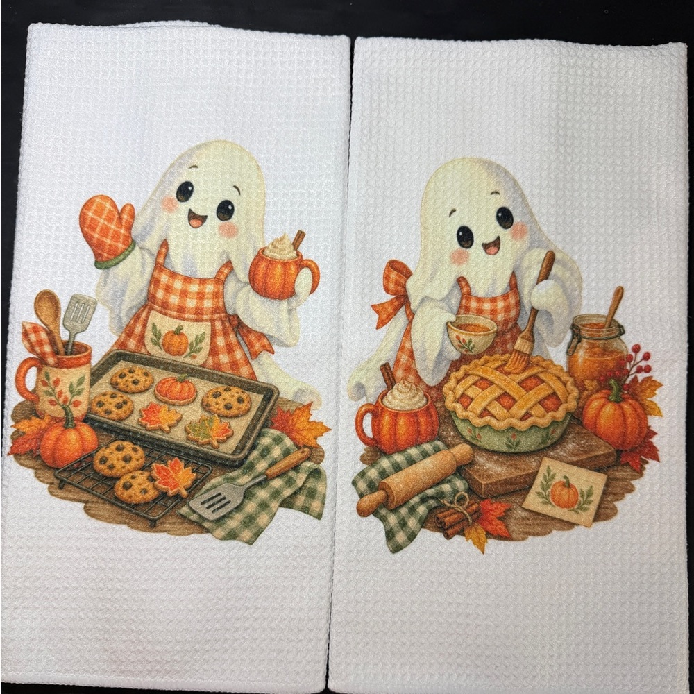 New Cute Ghost Baking Kitchen Towels 2-Piece Set Halloween Fall Decor